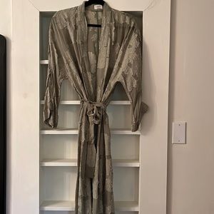 Aritzia Embroidered Kimono